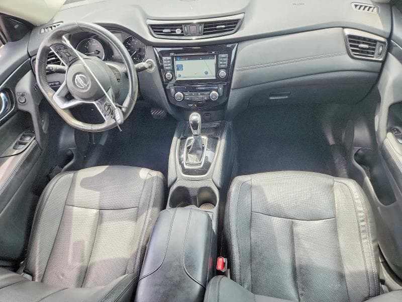 2017 NISSAN ROGUE SL 8