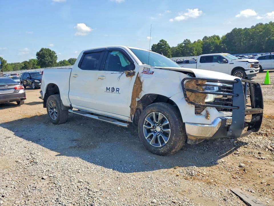 2026 CHEVROLET SILVERADO K1500 LT 4