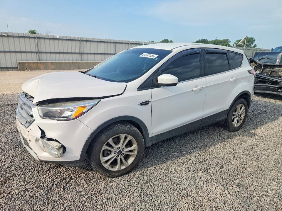 2017 FORD ESCAPE SE - 1