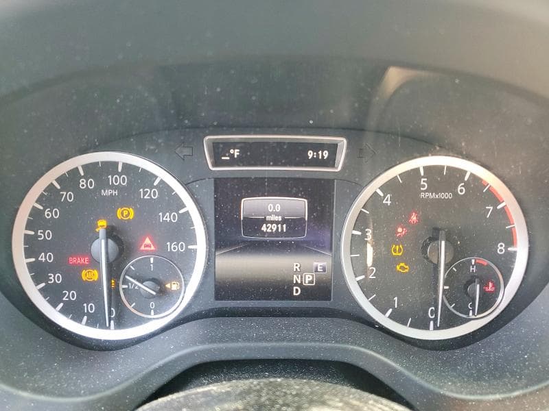 2019 INFINITI QX30 ESSENTIAL 9