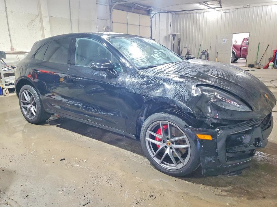 2022 PORSCHE MACAN S 4