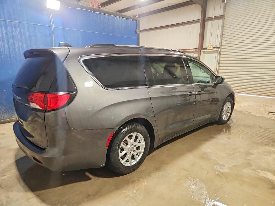 2021 CHRYSLER VOYAGER LXI 3