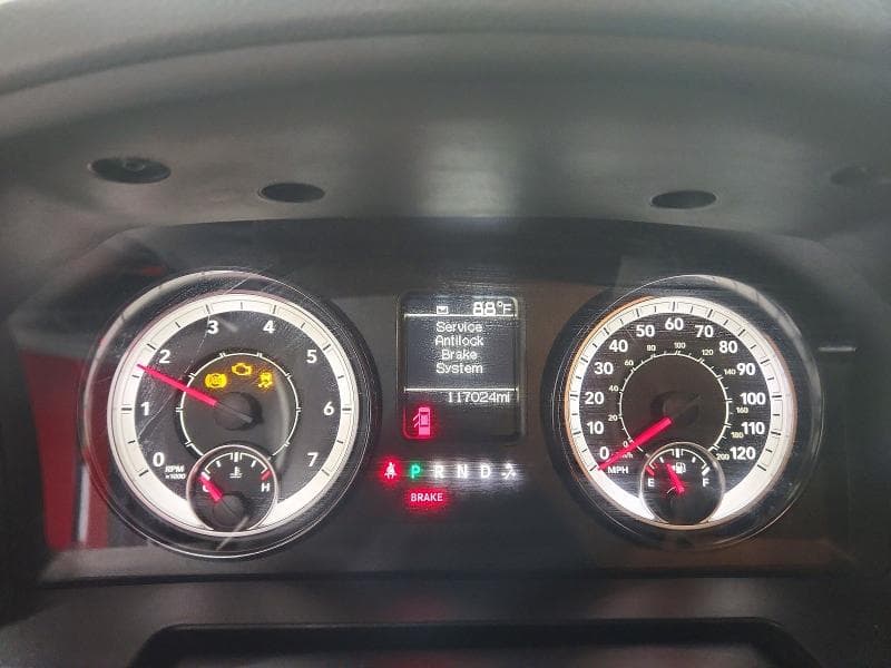 2017 RAM 1500 ST 9