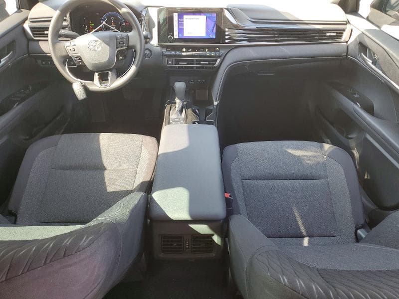 2026 TOYOTA CAMRY LE 8