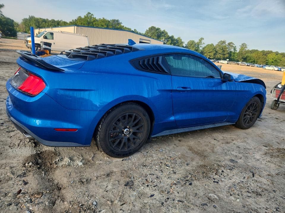 2020 FORD MUSTANG 3