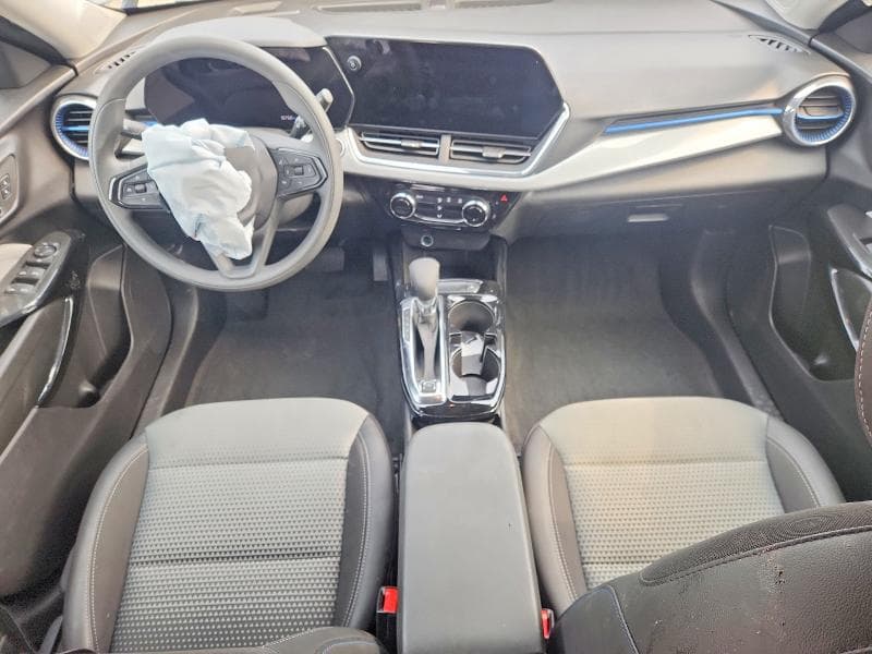 2026 CHEVROLET TRAX 1LT 8