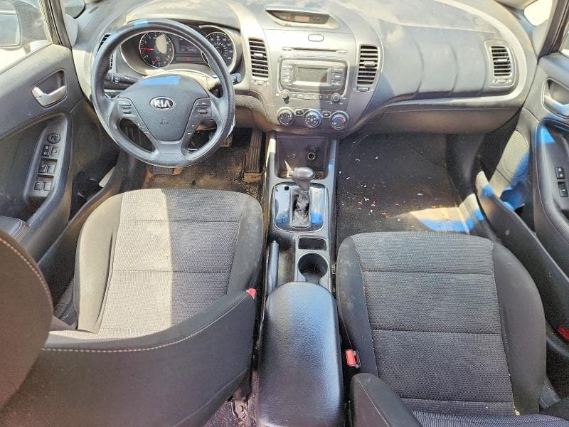 2017 KIA FORTE LX 8