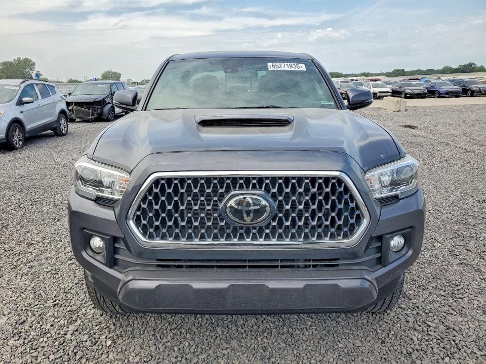 2019 TOYOTA TACOMA TRD SPORT 5