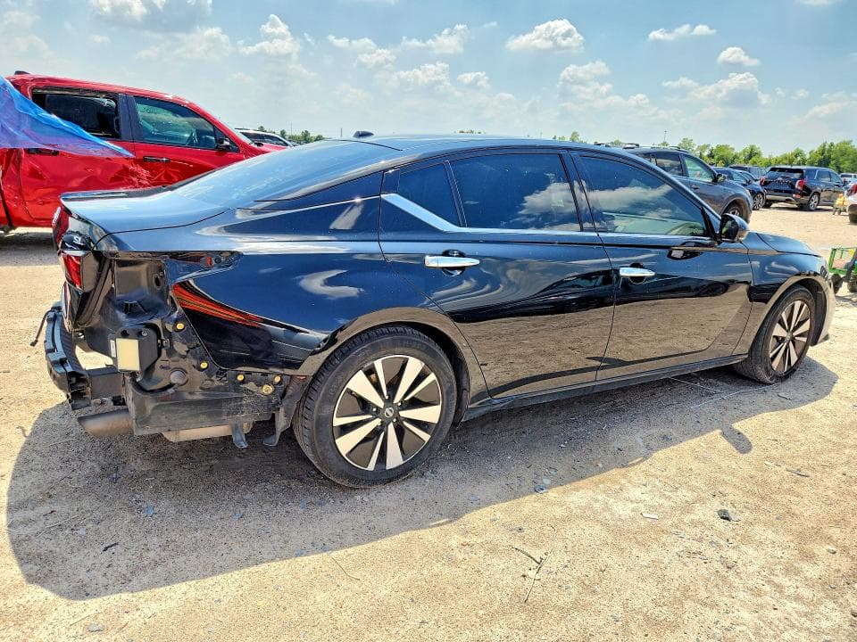 2019 NISSAN ALTIMA SL 3