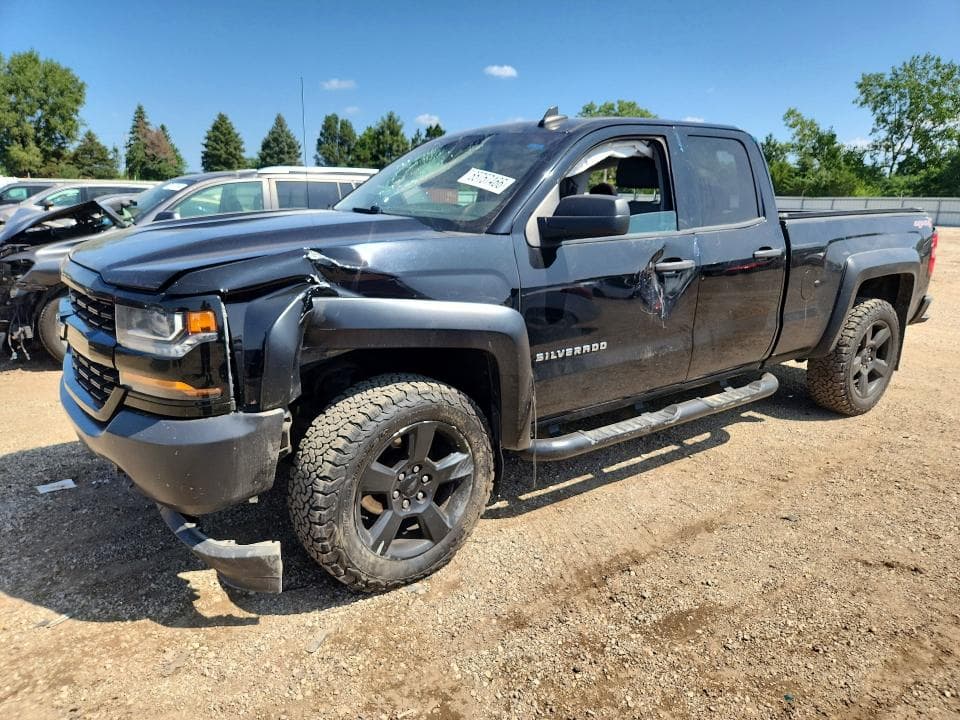2017 CHEVROLET SILVERADO K1500 - 1