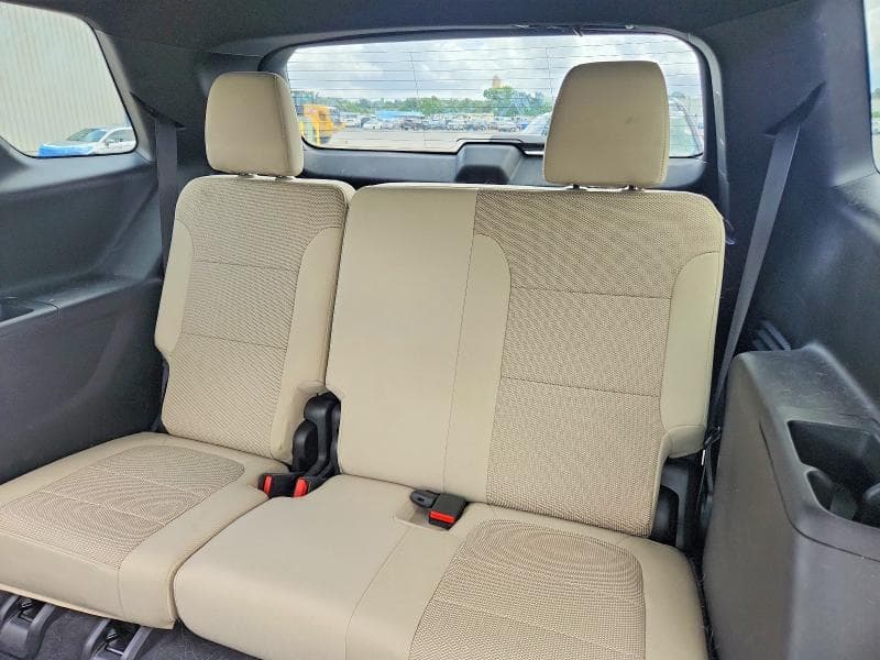 2023 CHEVROLET TRAVERSE LS 10