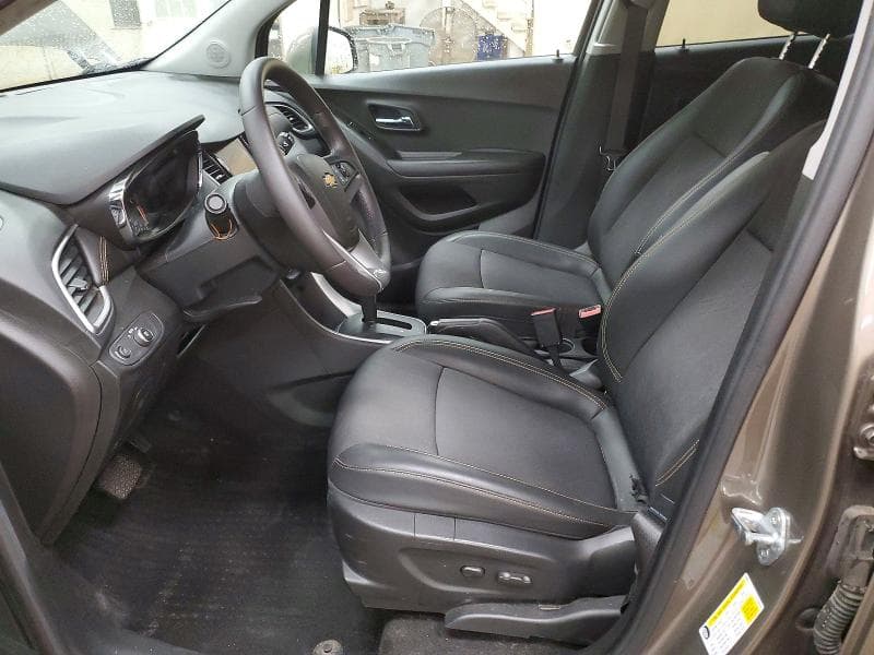 2021 CHEVROLET TRAX 1LT 7