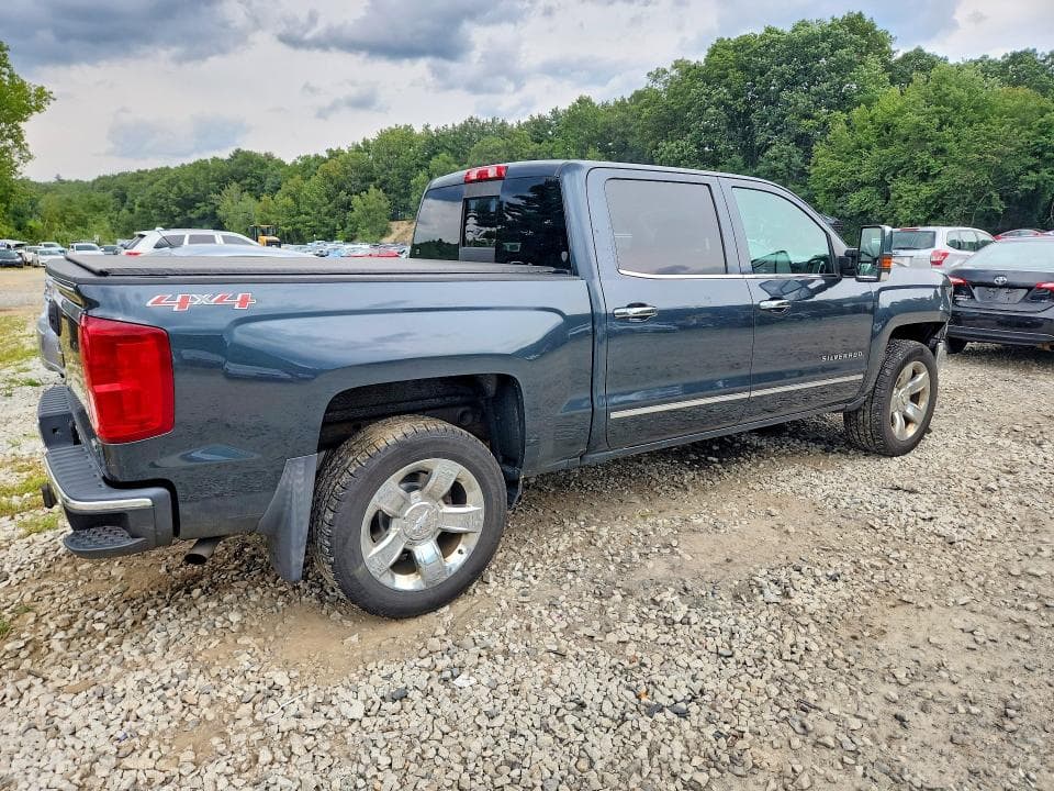 2017 CHEVROLET SILVERADO K1500 LTZ 3