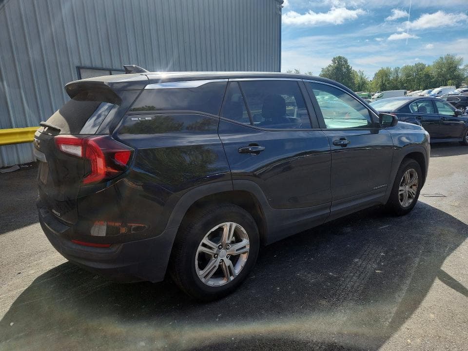 2022 GMC TERRAIN SLE 3