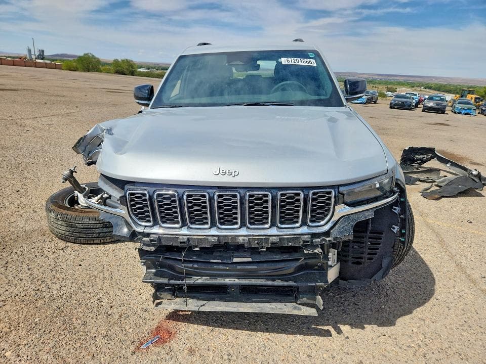 2025 JEEP GRAND CHEROKEE LIMITED 5