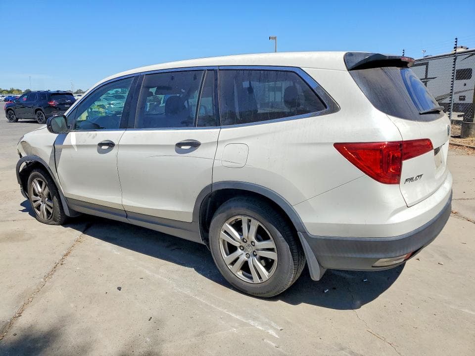 2017 HONDA PILOT LX 2