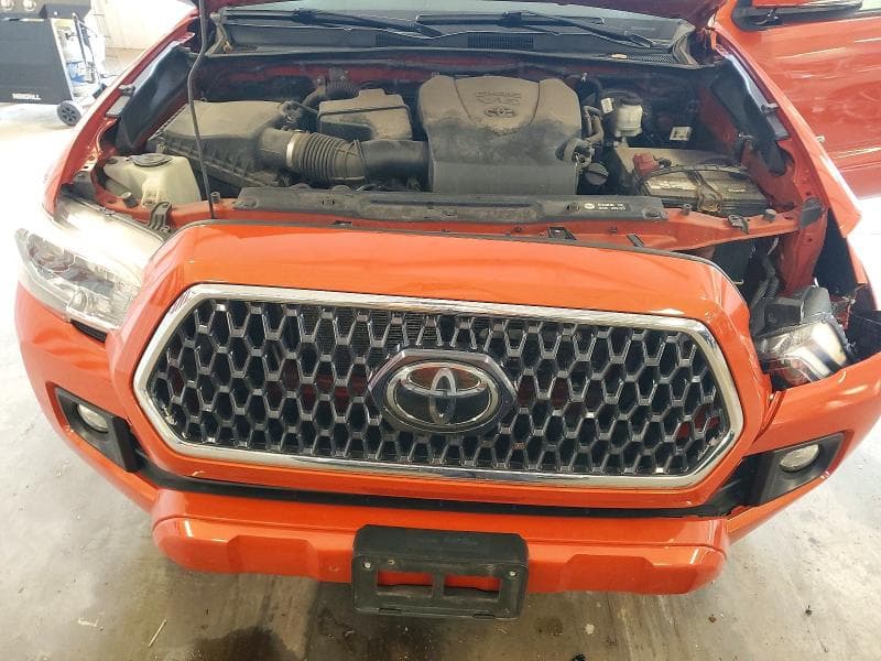 2018 TOYOTA TACOMA TRD SPORT 11