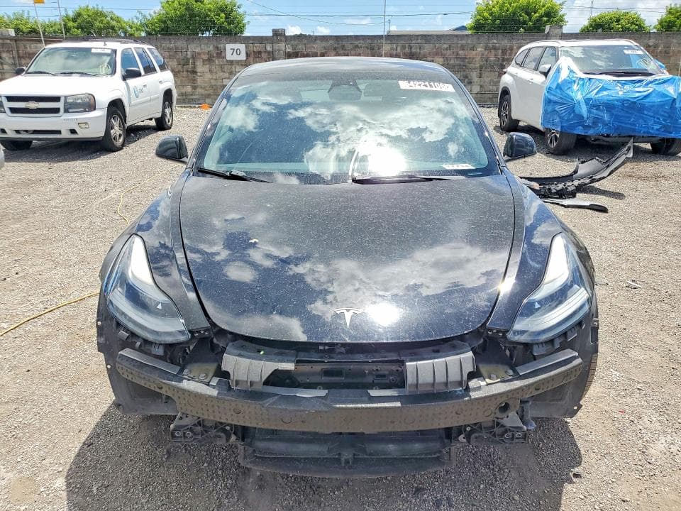 2022 TESLA MODEL 3 5