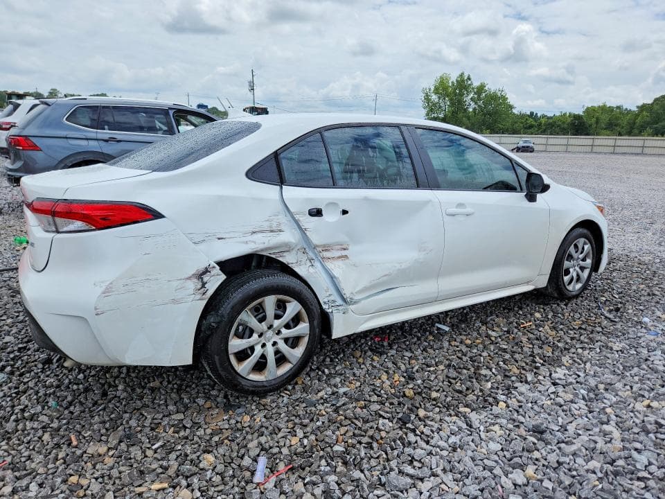 2026 TOYOTA COROLLA LE 3