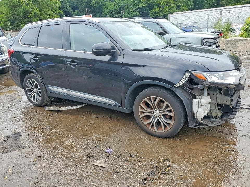 2017 MITSUBISHI OUTLANDER SE 4