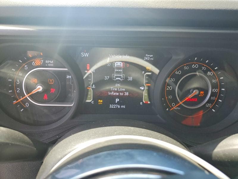 2024 JEEP WRANGLER SAHARA 9