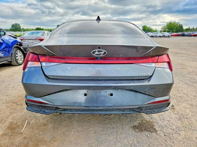 2023 HYUNDAI ELANTRA LIMITED 6