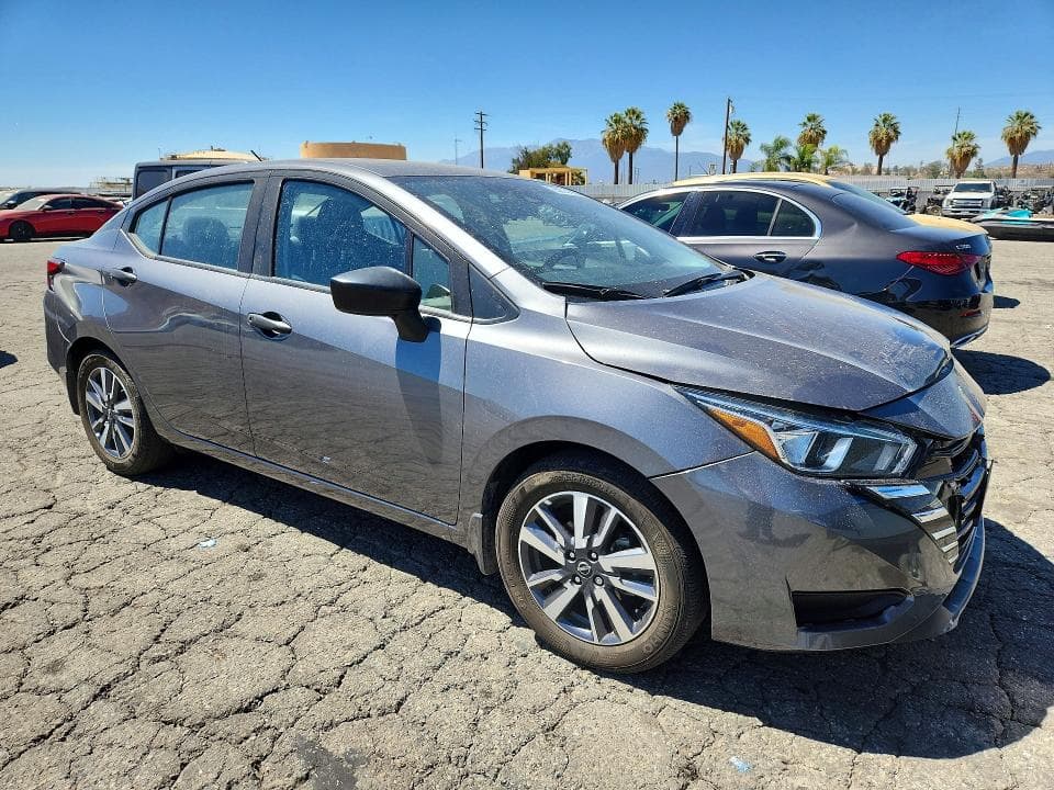 2024 NISSAN VERSA S 4