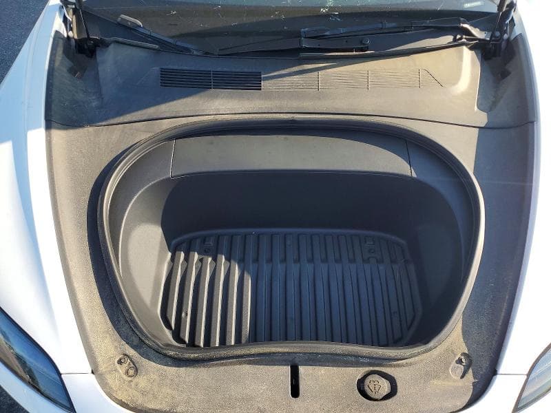 2024 TESLA MODEL 3 11