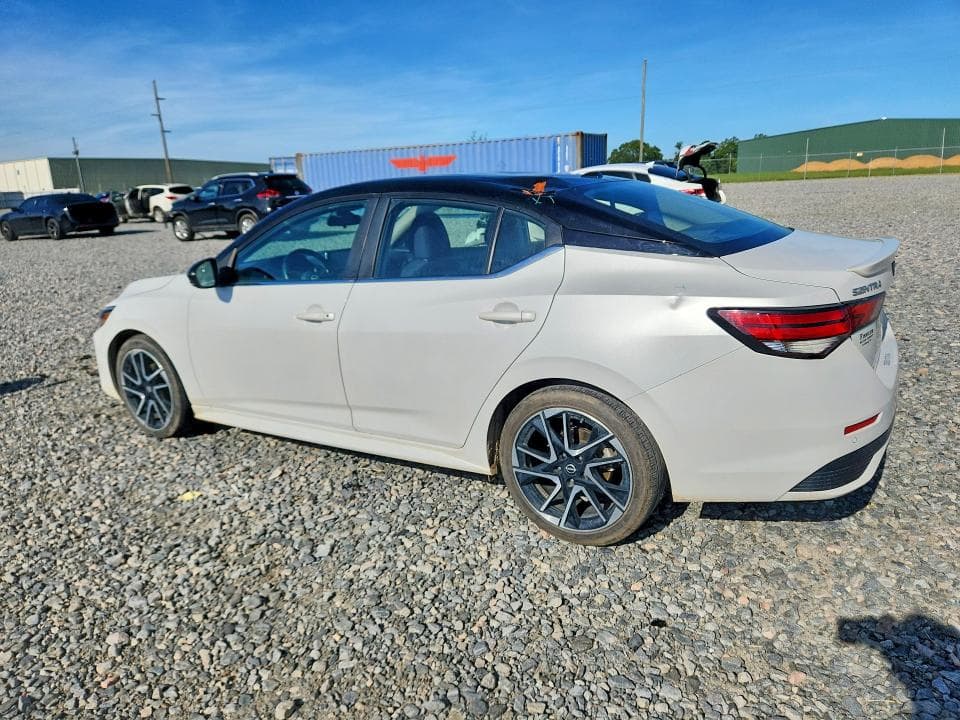 2024 NISSAN SENTRA SR 2