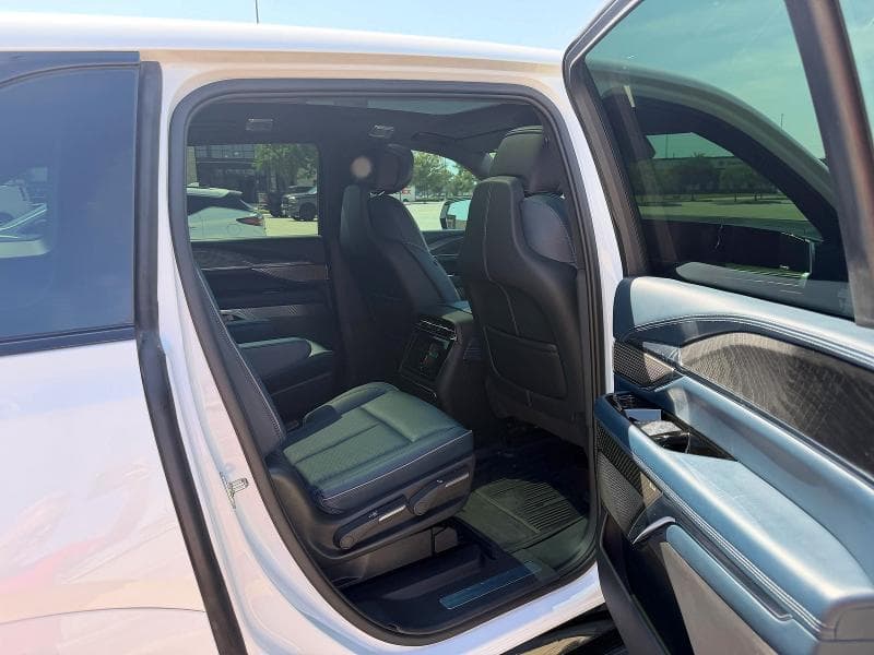 2025 CADILLAC ESCALADE IQ SPORT-2 6