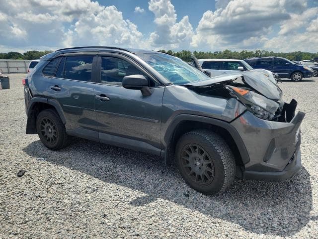 2019 TOYOTA RAV4 LE 4