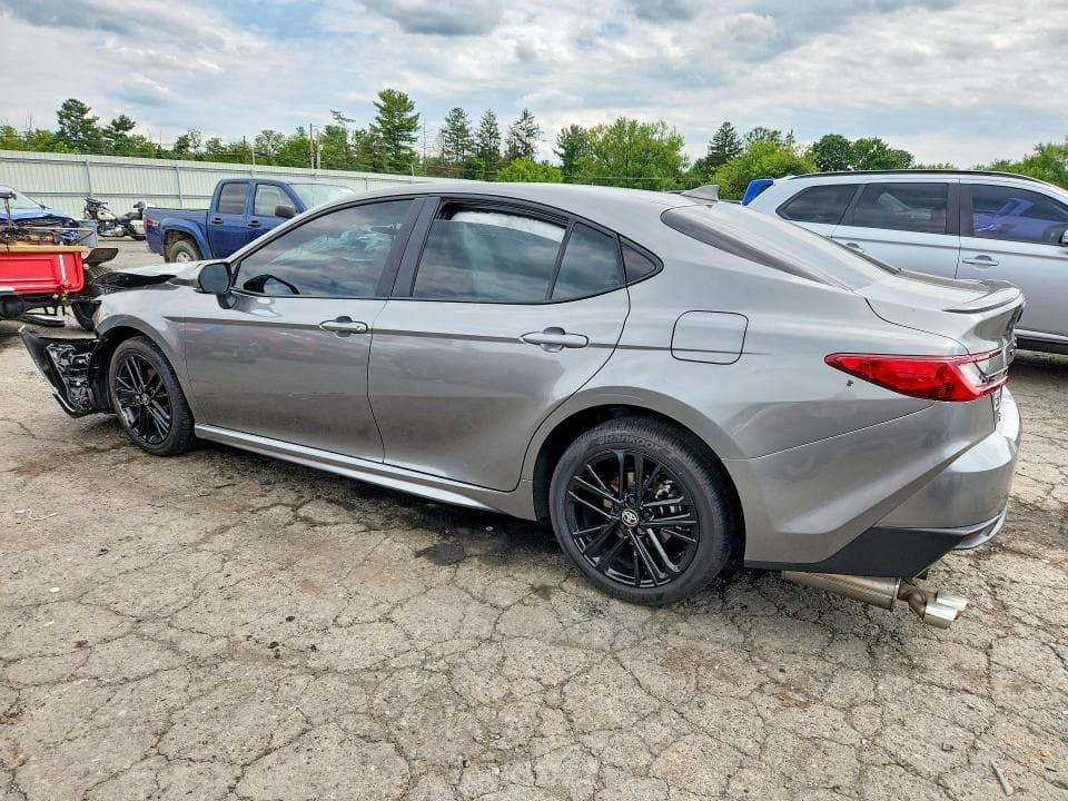 2026 TOYOTA CAMRY SE 2