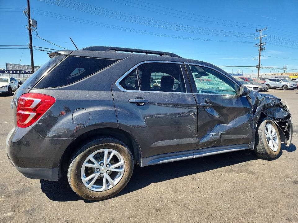 2017 CHEVROLET EQUINOX LT 3