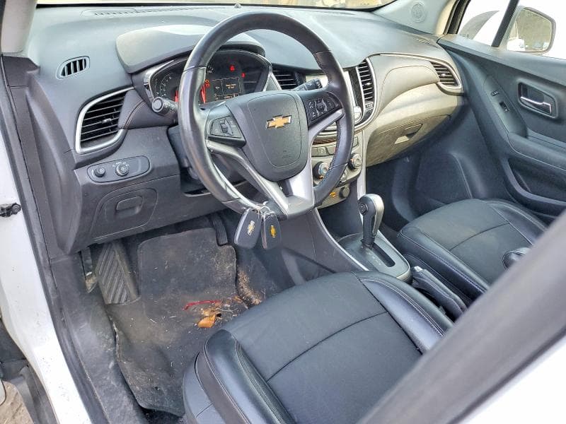 2017 CHEVROLET TRAX 1LT 8