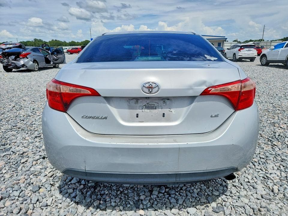 2017 TOYOTA COROLLA LE 6
