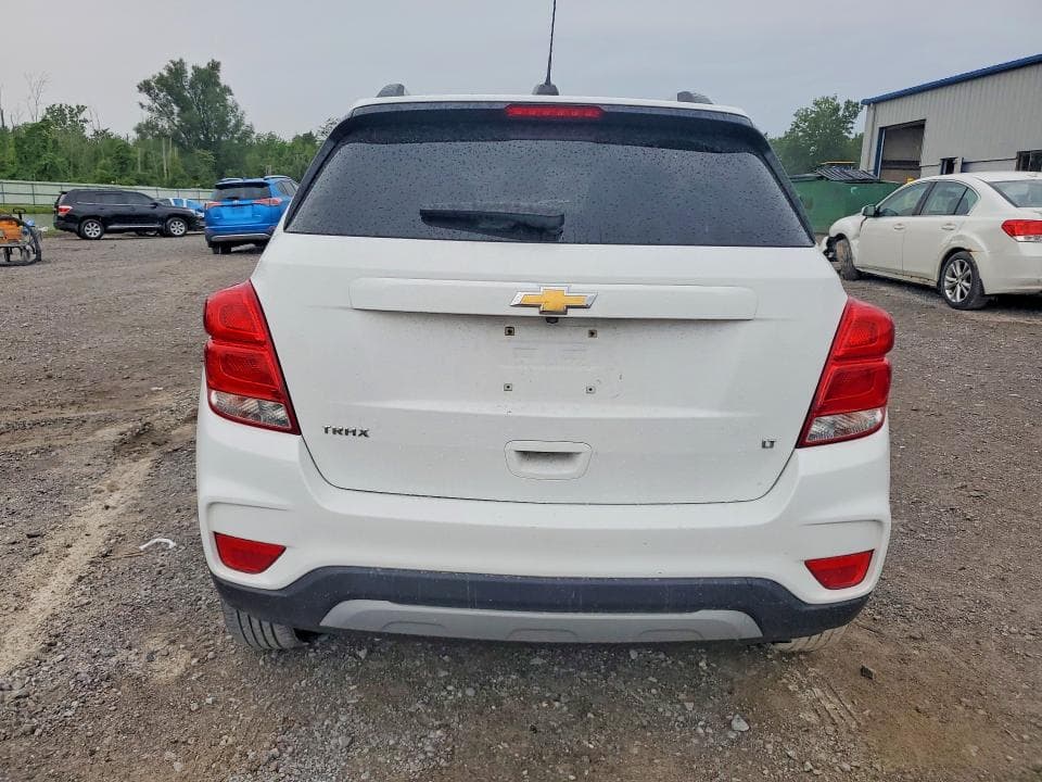 2018 CHEVROLET TRAX 1LT 6