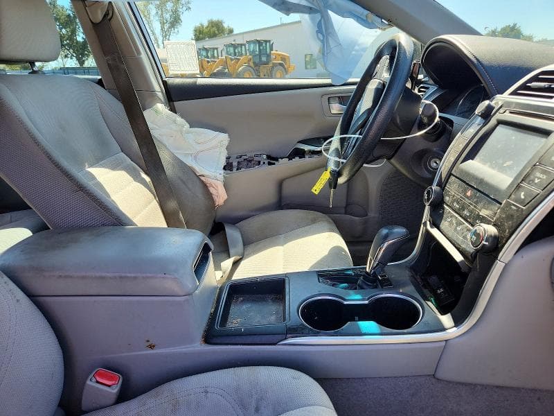 2017 TOYOTA CAMRY LE 7