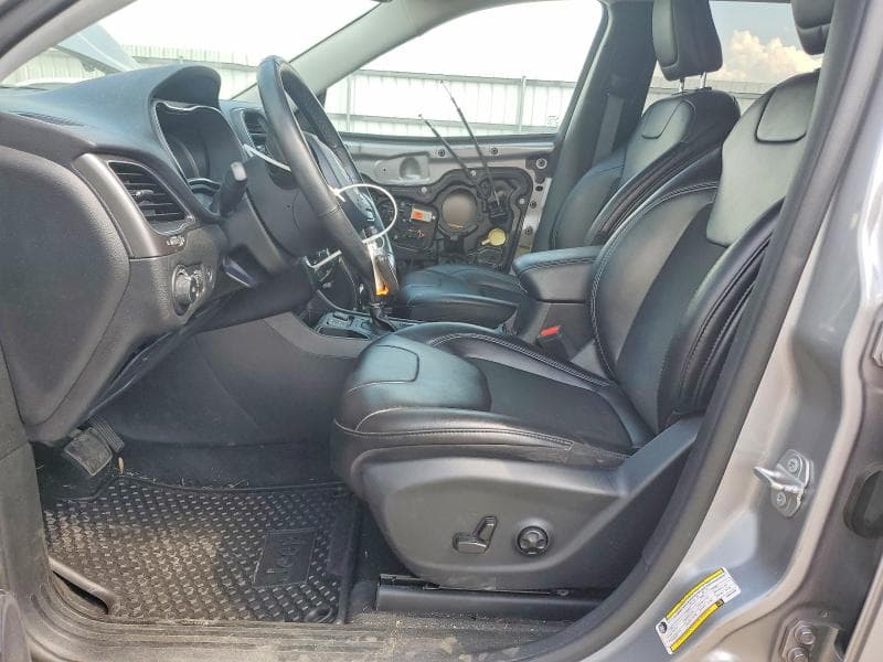 2019 JEEP CHEROKEE LATITUDE PLUS 7
