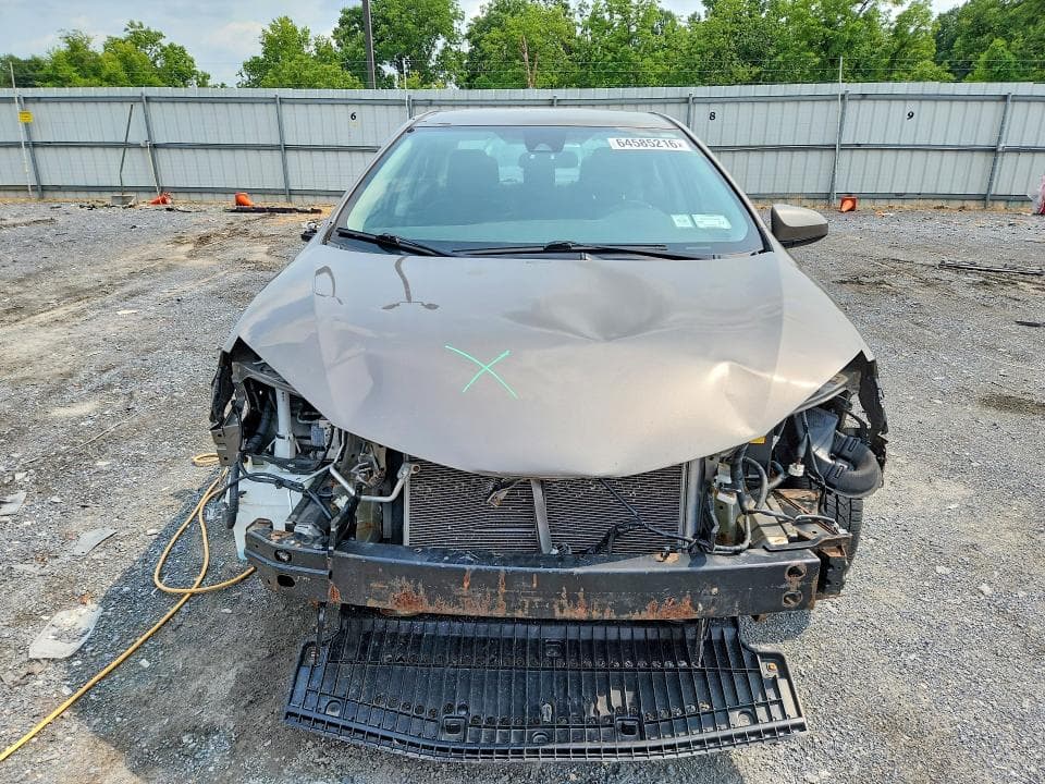 2017 TOYOTA COROLLA LE 5