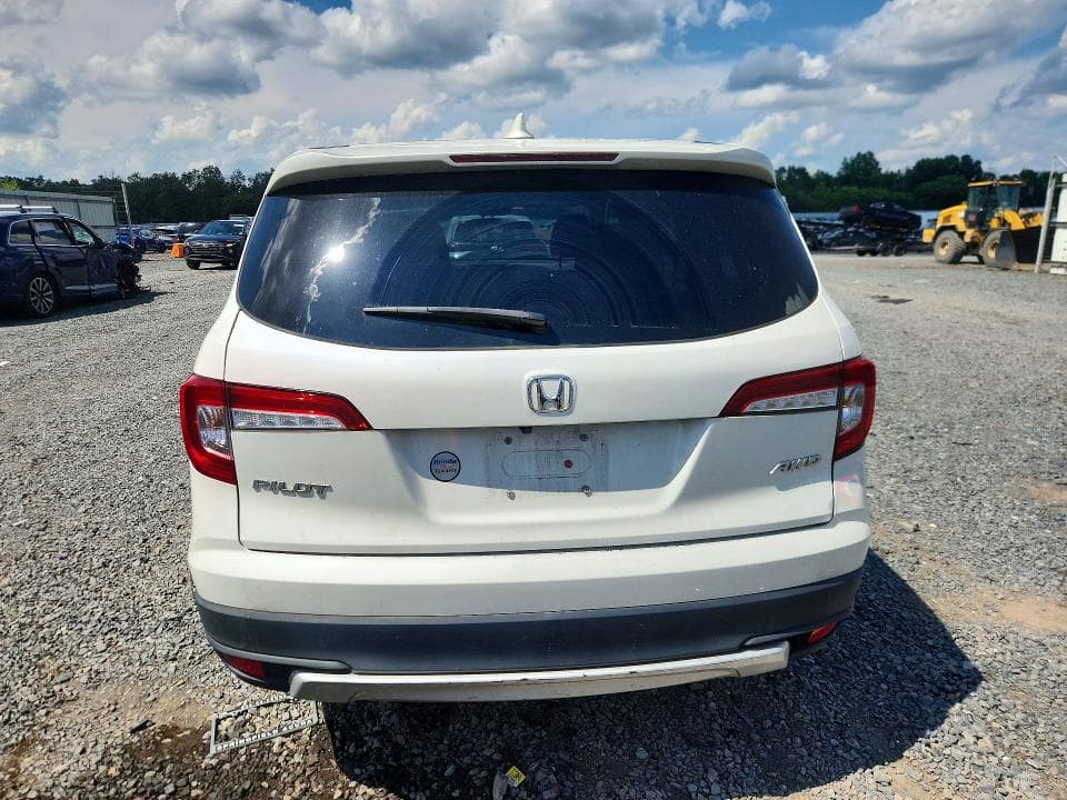 2019 HONDA PILOT EX 6