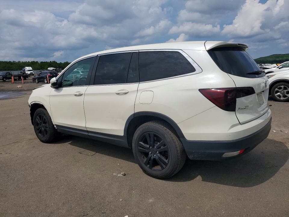 2017 HONDA PILOT EX 2