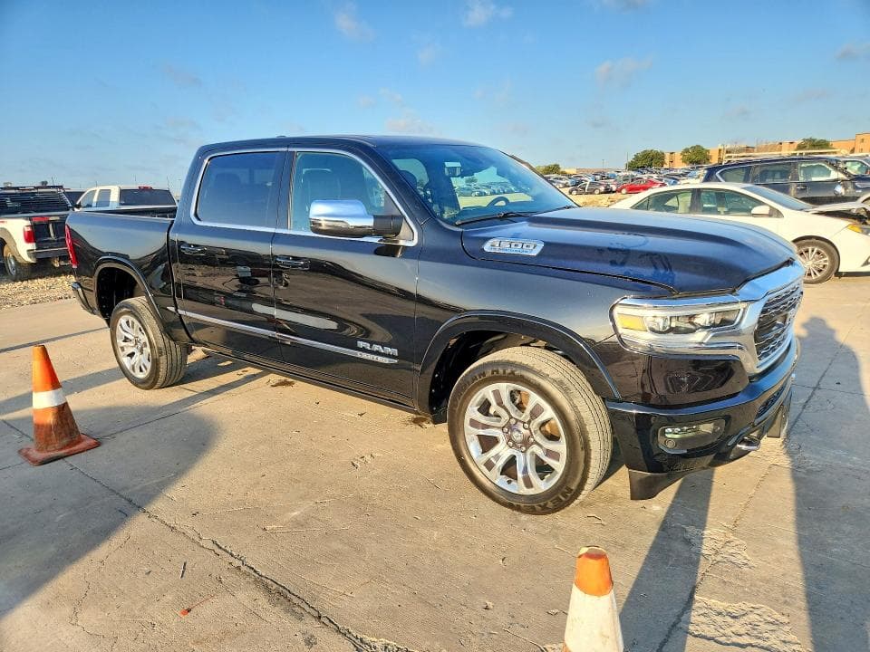 2024 RAM 1500 LIMITED 4