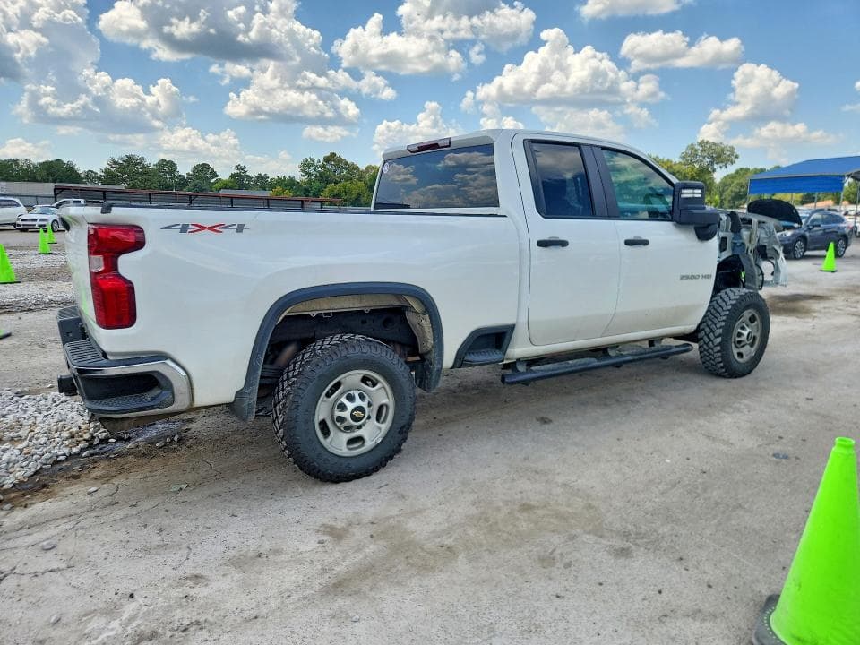 2024 CHEVROLET SILVERADO K2500 HEAVY DUTY 3