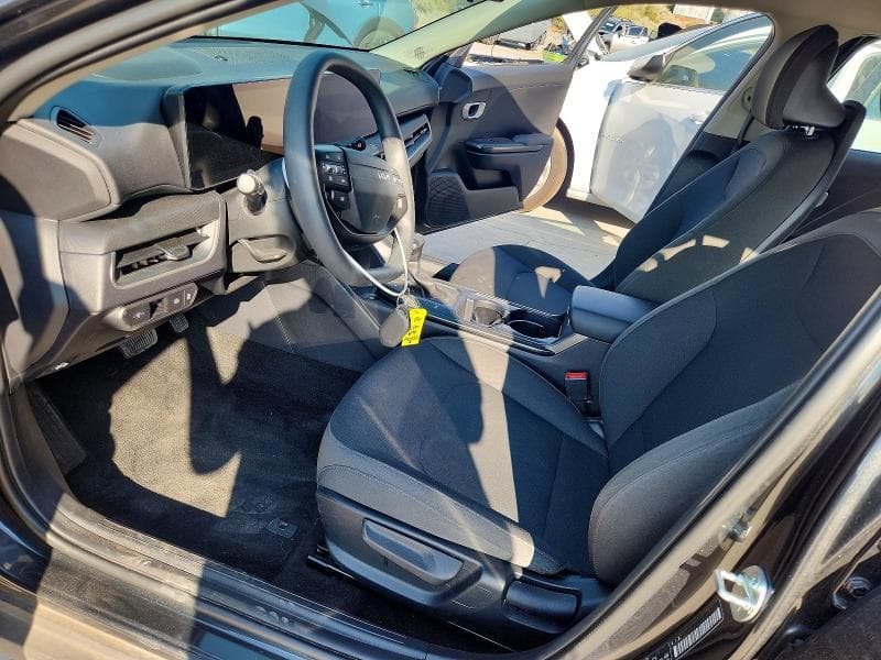 2026 KIA K4 LXS 7