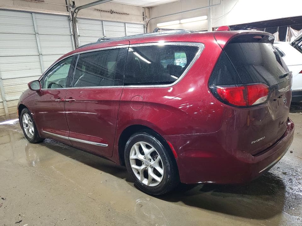 2017 CHRYSLER PACIFICA TOURING L 2