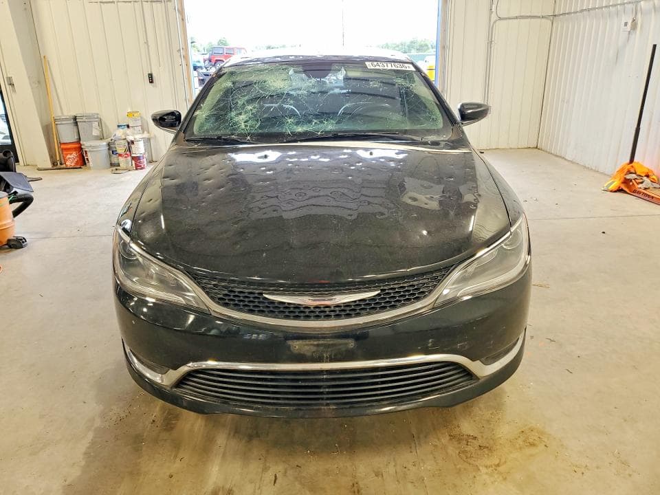 2017 CHRYSLER 200 LIMITED 5