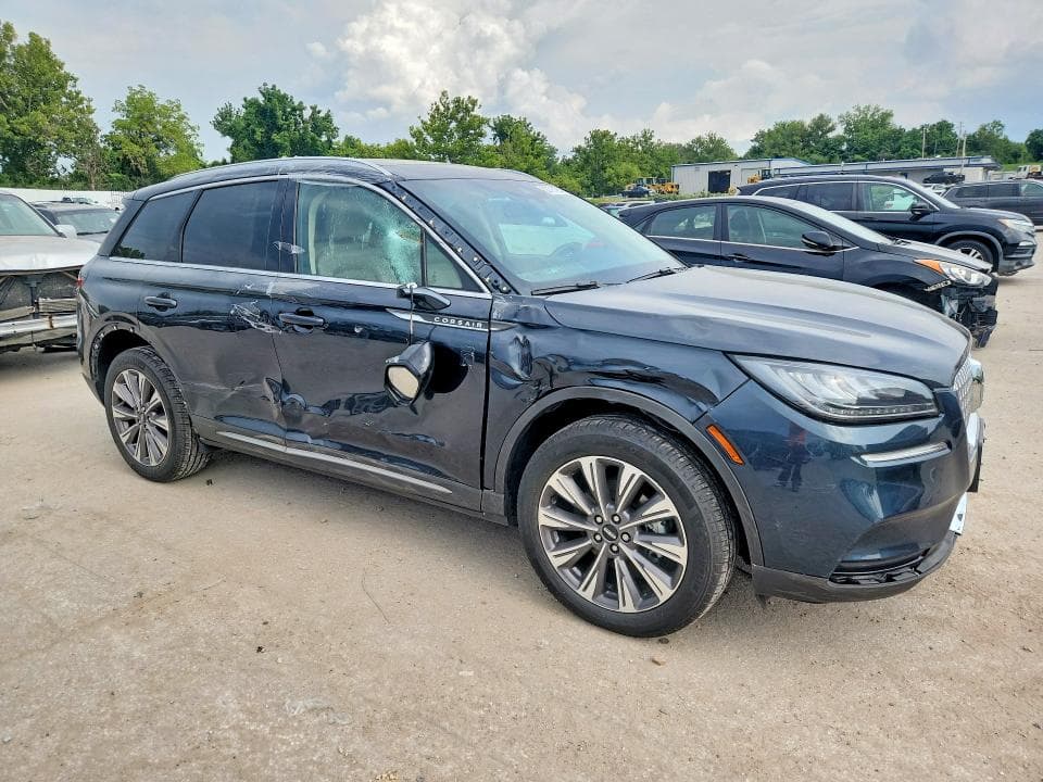 2022 LINCOLN CORSAIR RESERVE 4