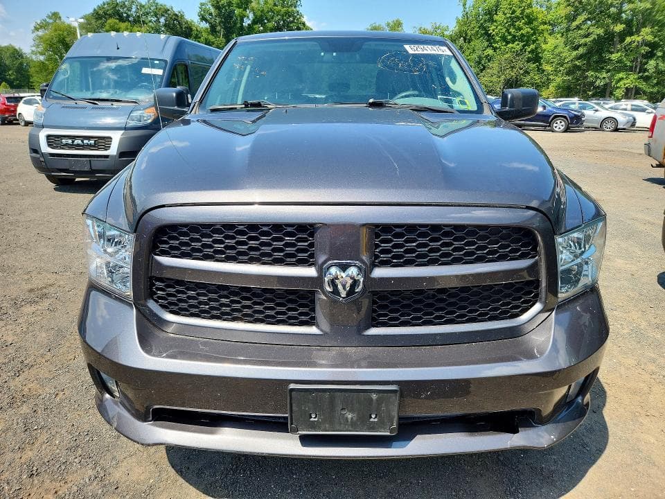 2018 RAM 1500 ST 5