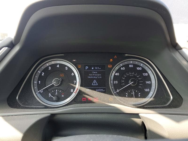 2021 HYUNDAI SONATA SE 9
