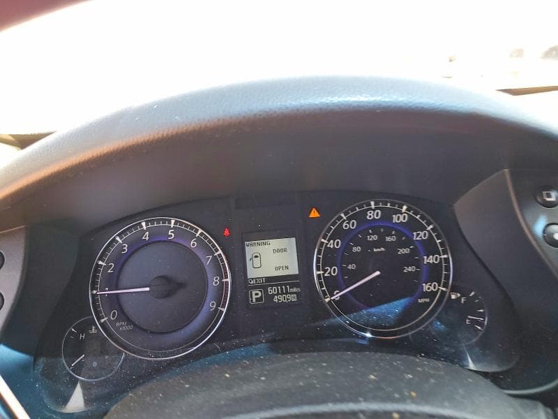 2017 INFINITI QX50 BASE 9